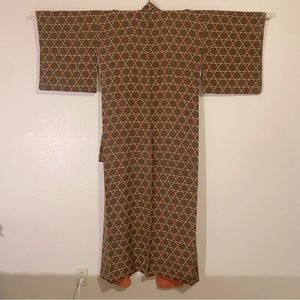 Brown Vintage Japanese Silk Kimono with Floral Hex Pattern